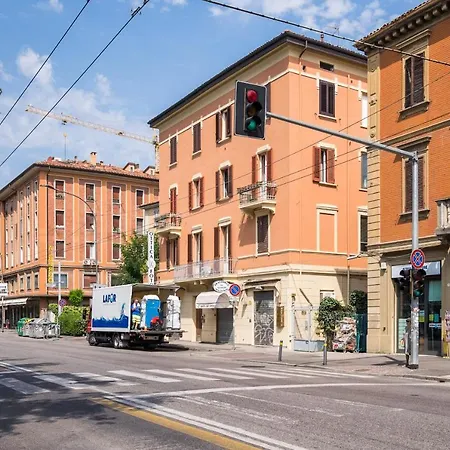 Apartament Massarenti 78 Nel Quartiere San Vitale