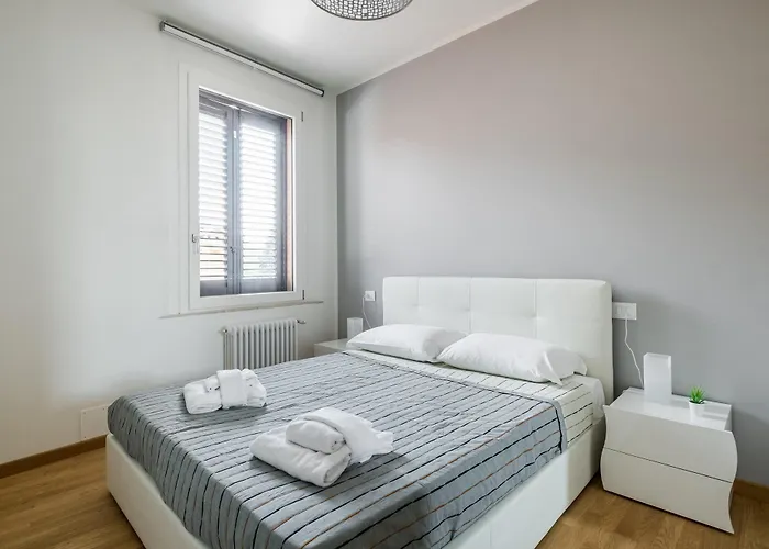 Massarenti 78 Nel Quartiere San Vitale * Boloňa